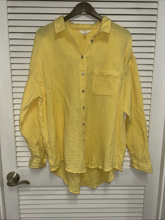 Time and Tru Tops - Lightweight Yellow Button-Up Gauze Shirt